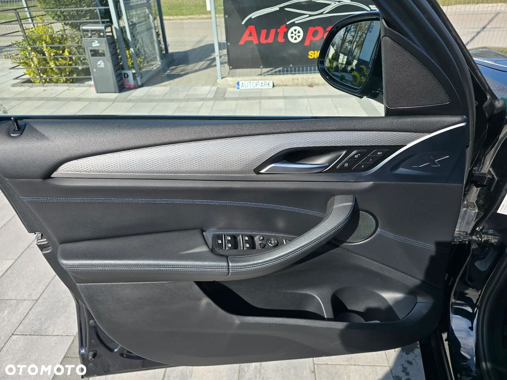 BMW X3 xDrive20d xLine - 25