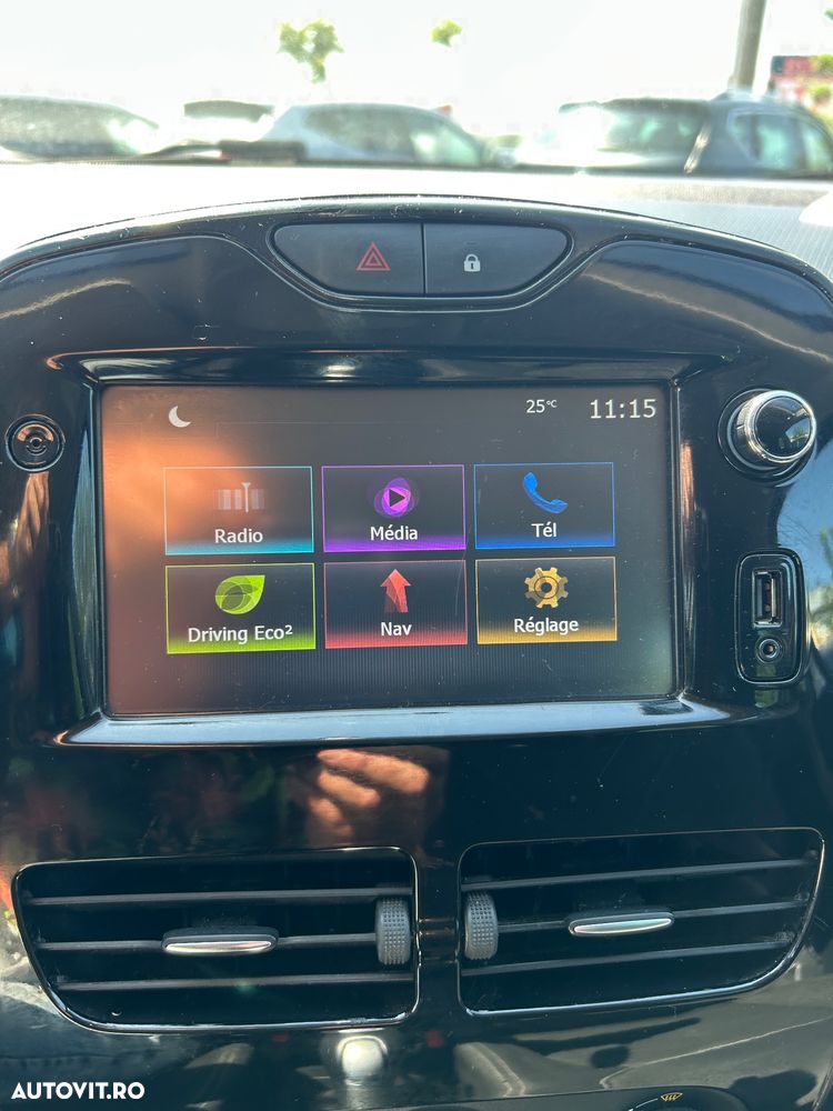 Renault Clio - 7