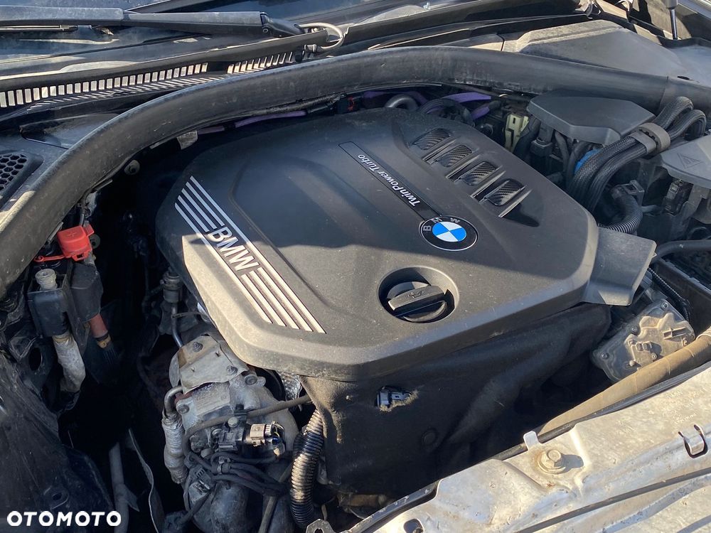 BMW Seria 3 318d MHEV Sport Line - 7