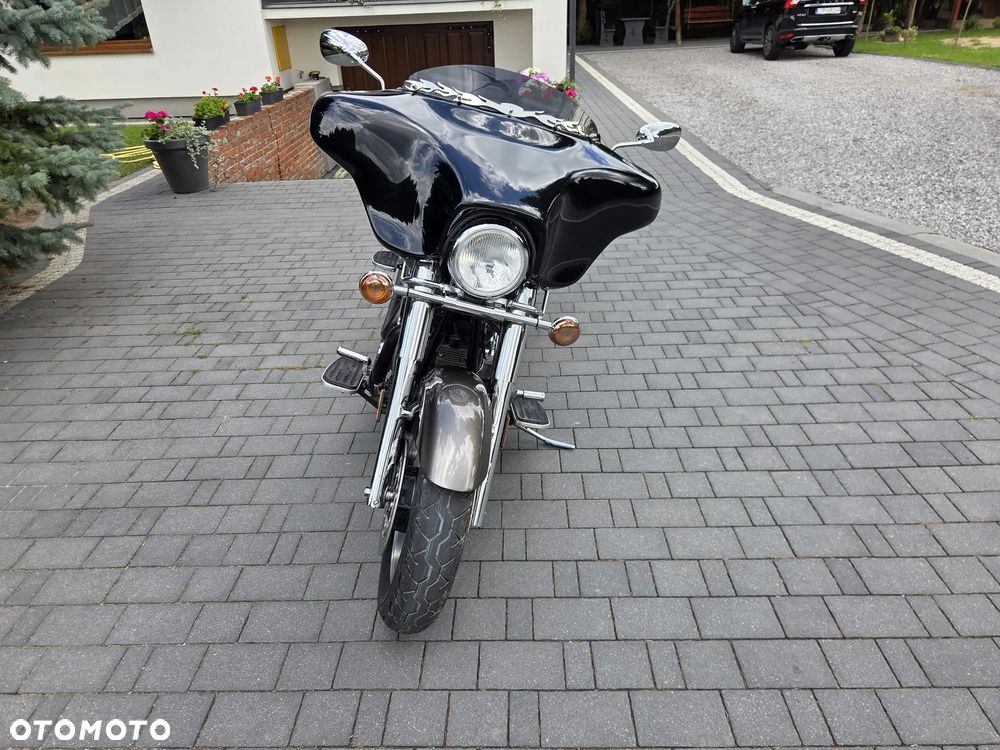 Yamaha XVS - 8