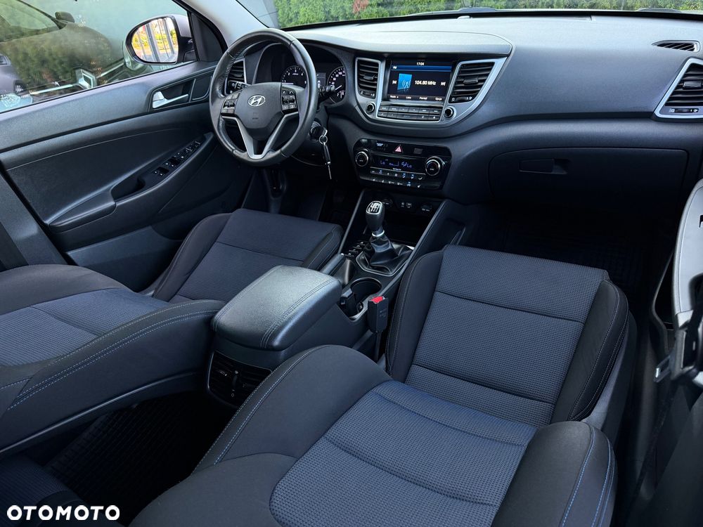 Hyundai Tucson 2.0 CRDi 2WD Trend - 24