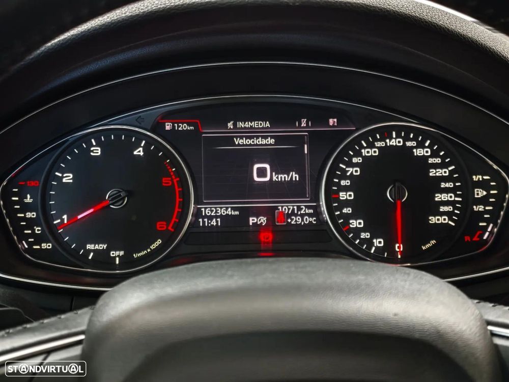Audi A4 Avant 2.0 TDI Advance S tronic - 8