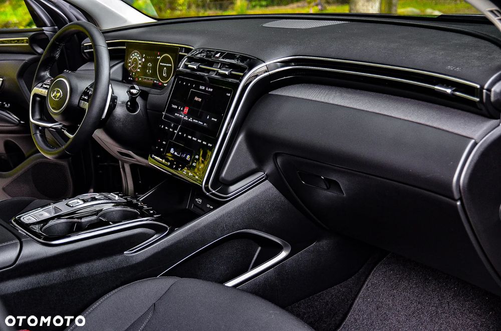 Hyundai Tucson 1.6 T-GDi 48V-Hybrid 4WD DCT Prime - 32