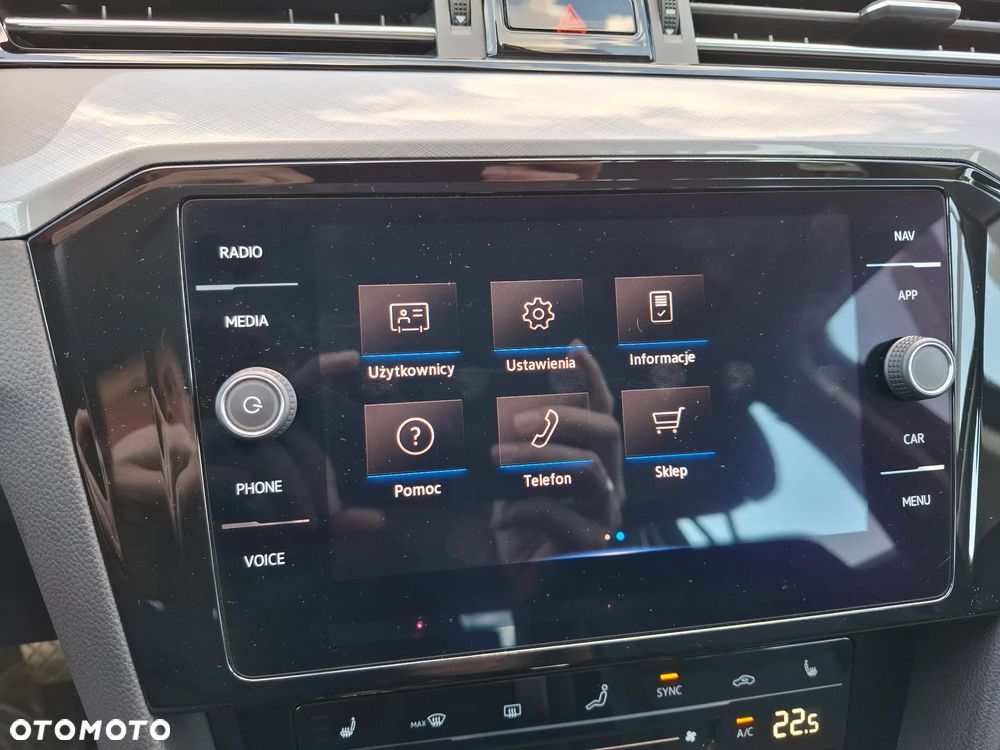 Volkswagen Passat Variant 2.0 TDI EVO Business DSG - 31