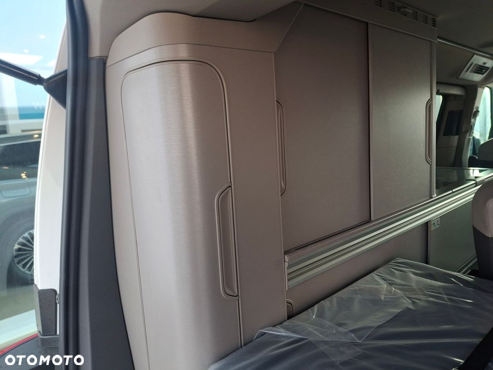 Volkswagen California - 32