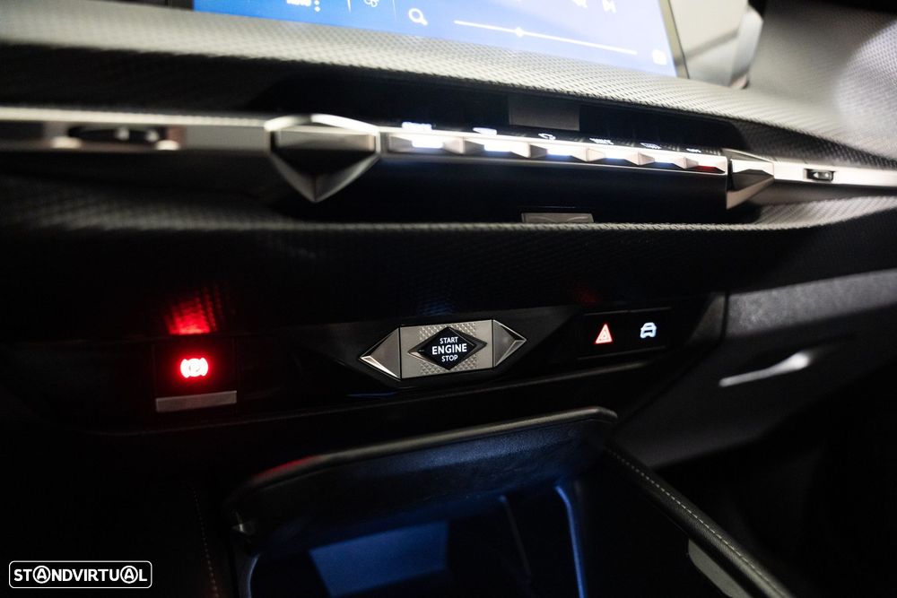 DS DS4 1.2 PureTech Bastille EAT8 - 10