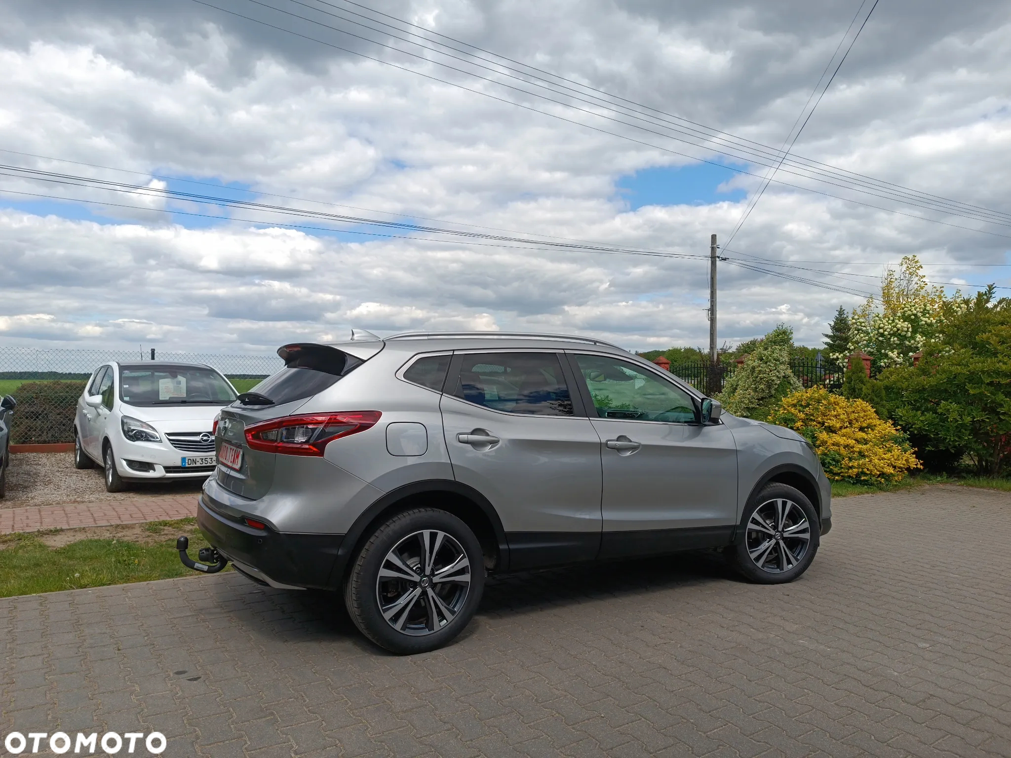 Nissan Qashqai 1.3 DIG-T N-Connecta EU6d - 28