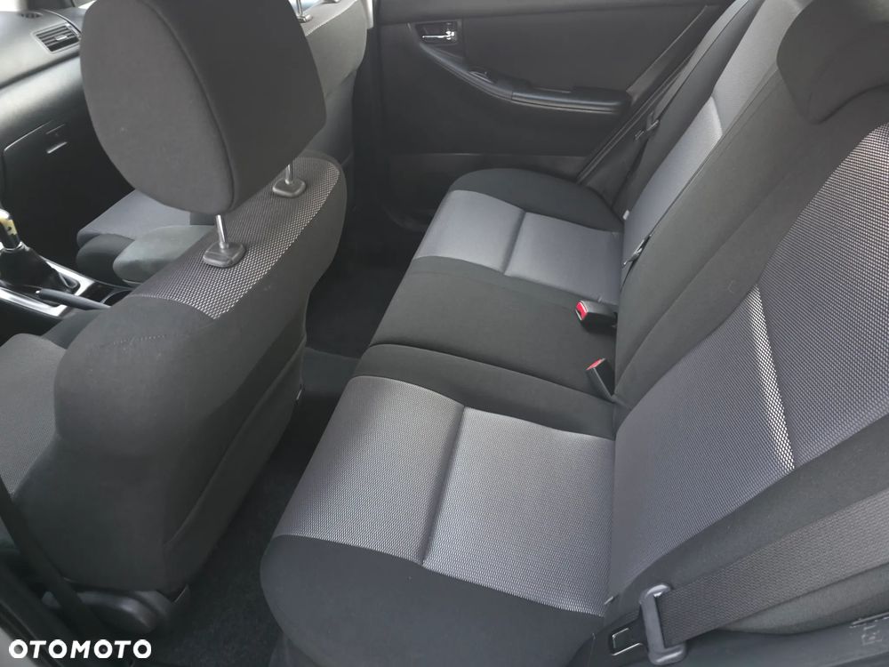 Toyota Corolla 1.6 VVT-i Executive - 14