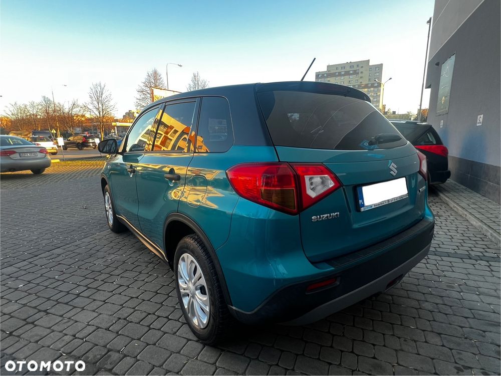 Suzuki Vitara 1.6 Comfort 2WD - 6
