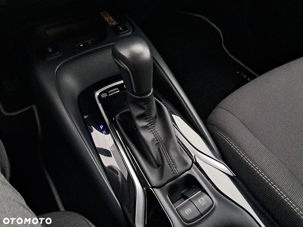 Toyota Corolla 1.8 Hybrid Style - 19