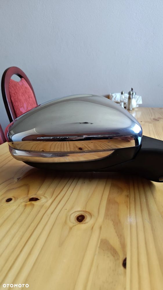 Lusterko prawe Peugeot 208 232673078 - 3