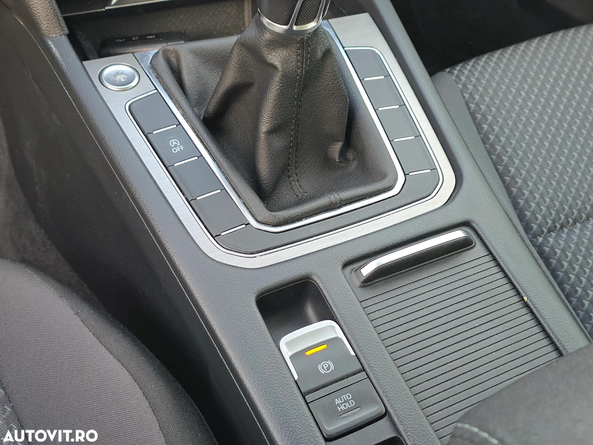 Volkswagen Passat - 18