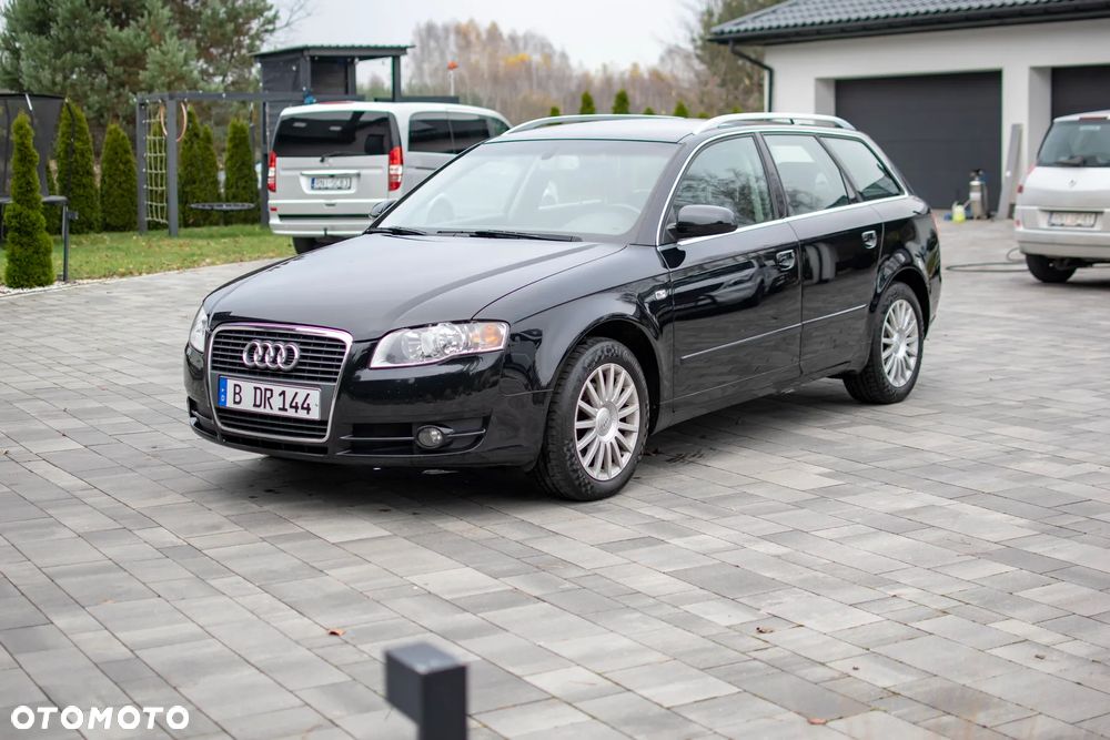 Audi A4 Avant - 32