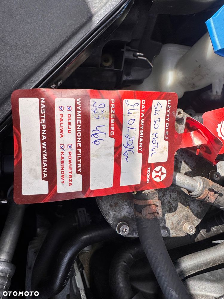 Volkswagen Passat 2.0 TDI DPF Highline - 15