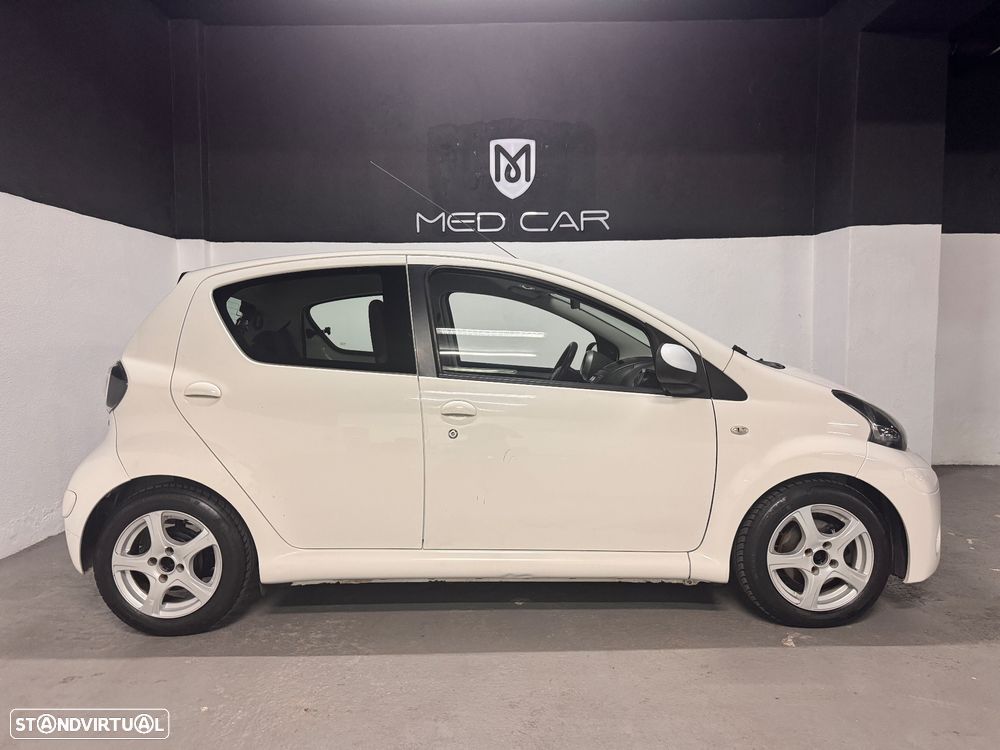 Toyota Aygo City - 9