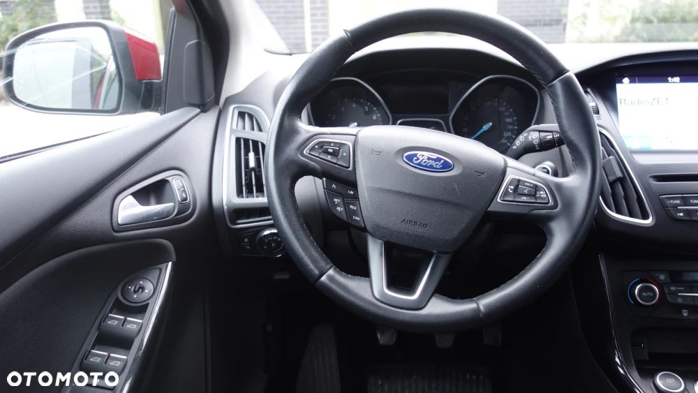 Ford Focus 1.5 EcoBoost Titanium ASS - 23