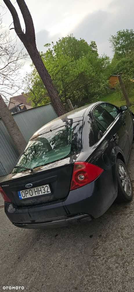 Ford Mondeo 2.0 Ghia - 1