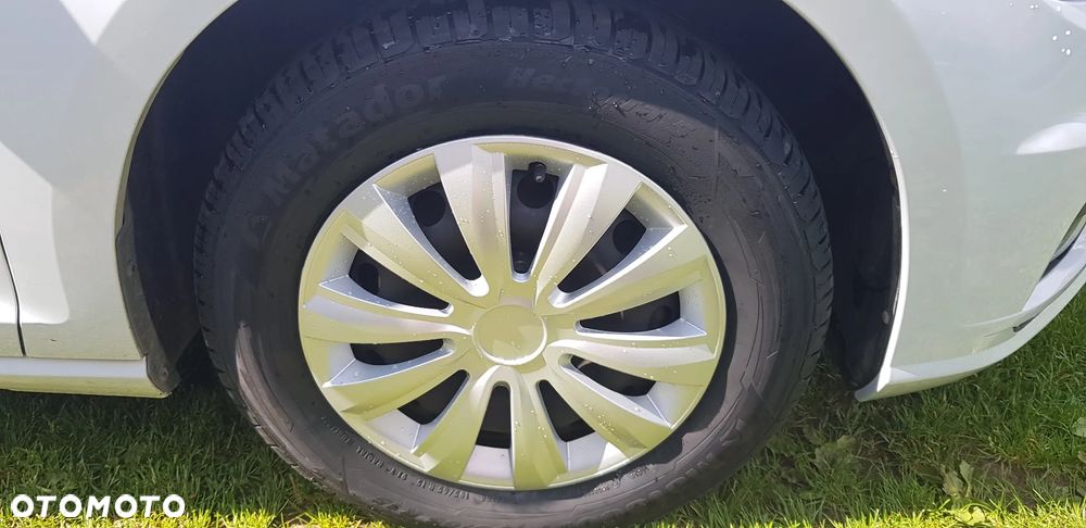 Volkswagen Golf 1.6 TDI BMT Trendline EU6 - 19