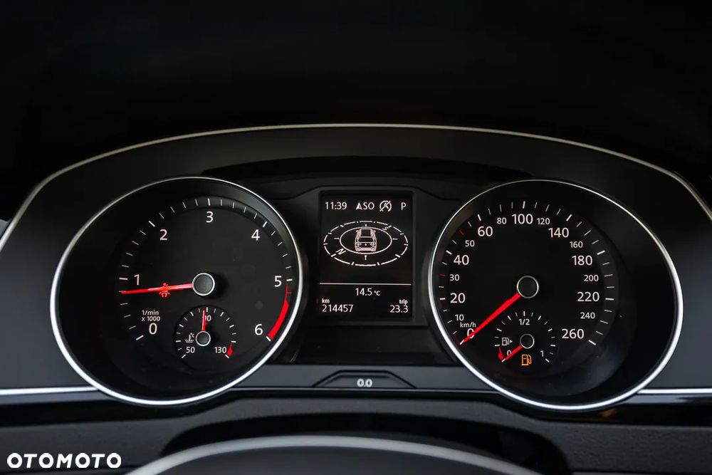 Volkswagen Passat 2.0 TDI BMT Highline DSG7 - 31