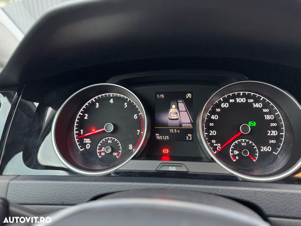 Volkswagen Golf 1.4 TSI BlueMotion Technology DSG Cup - 22