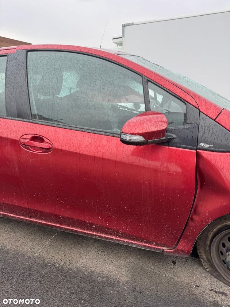 Toyota Yaris 99kw benzyna 2011 r. Cała ca części - 4