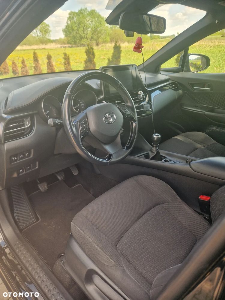 Toyota C-HR 1.2 T Active - 17