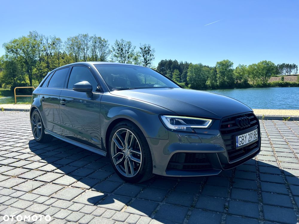 Audi S3 - 1