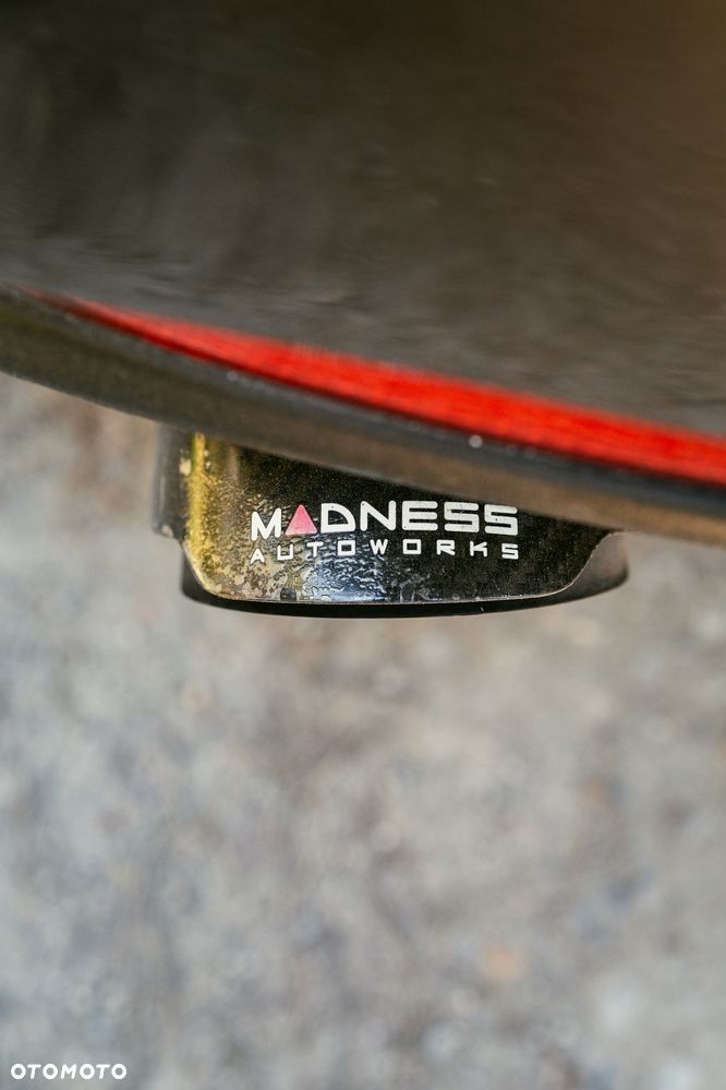 Alfa Romeo Giulia 2.0 Turbo 16V AT8-Q4 Veloce - 17