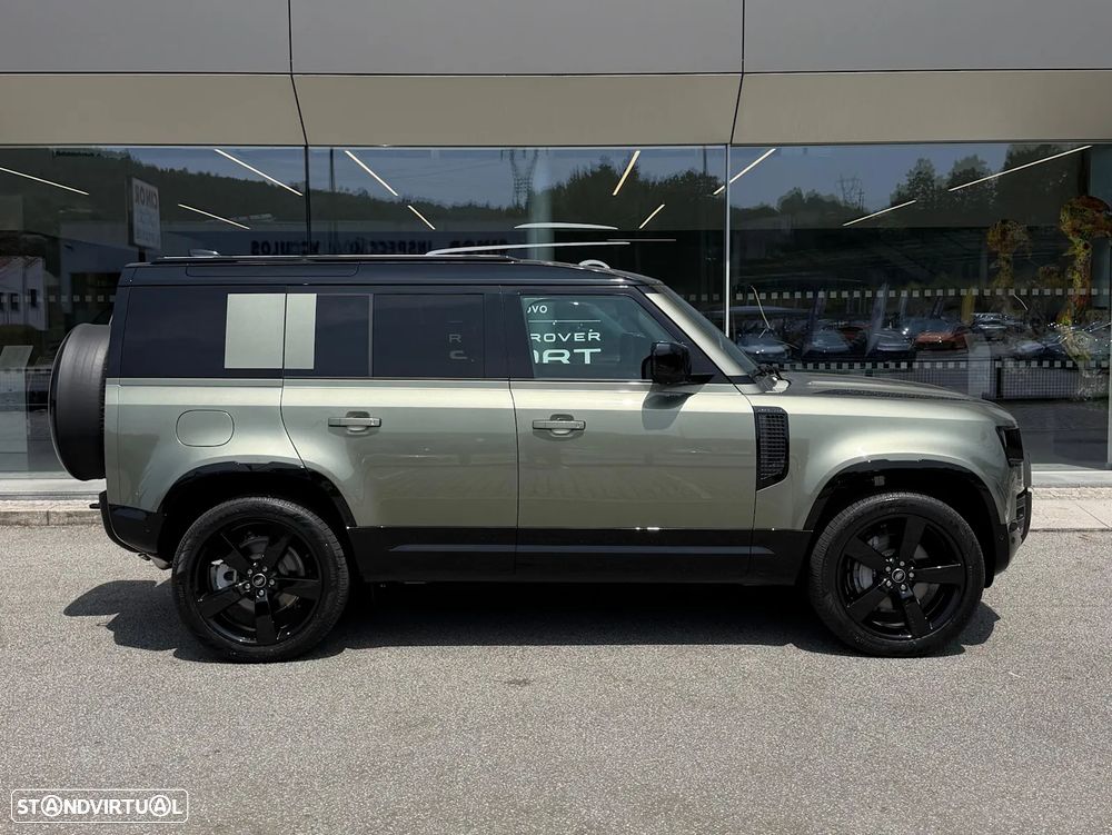 Land Rover Defender 2.0 P300e 110 AWD X-Dynamic SE - 7