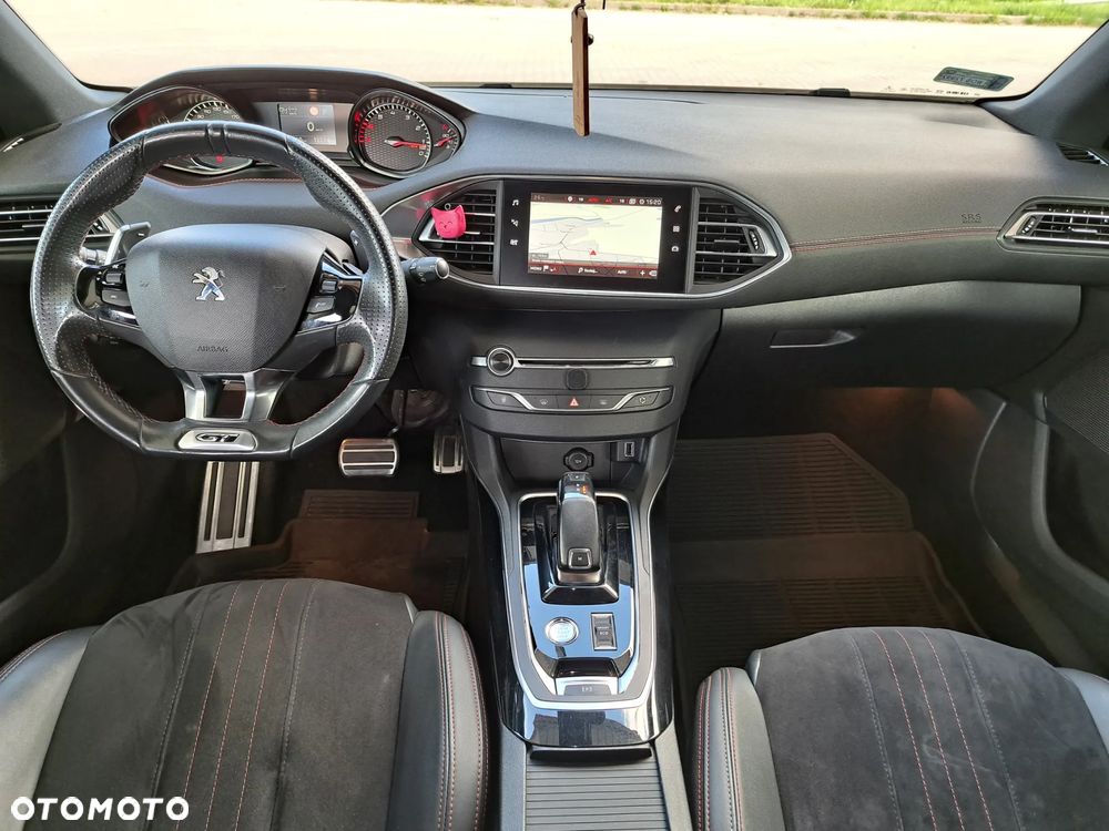 Peugeot 308 1.6 PureTech GPF GT S&S EAT8 - 21