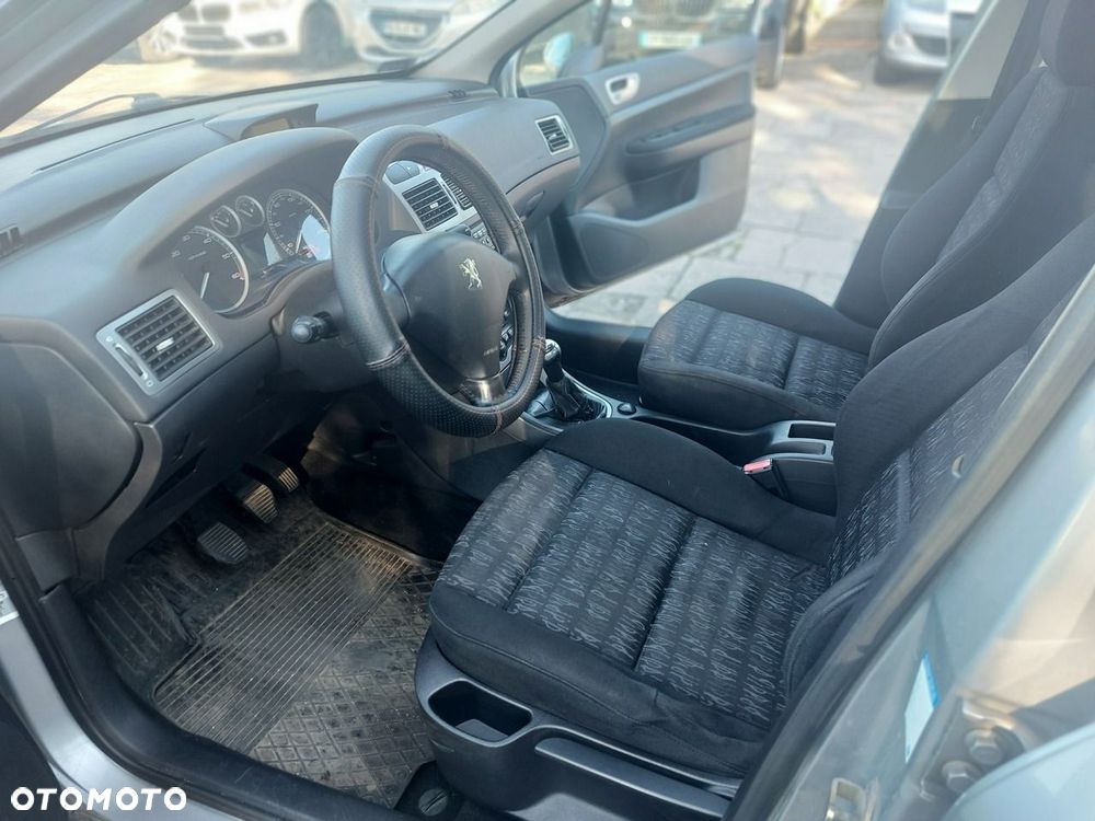 Peugeot 307 - 10