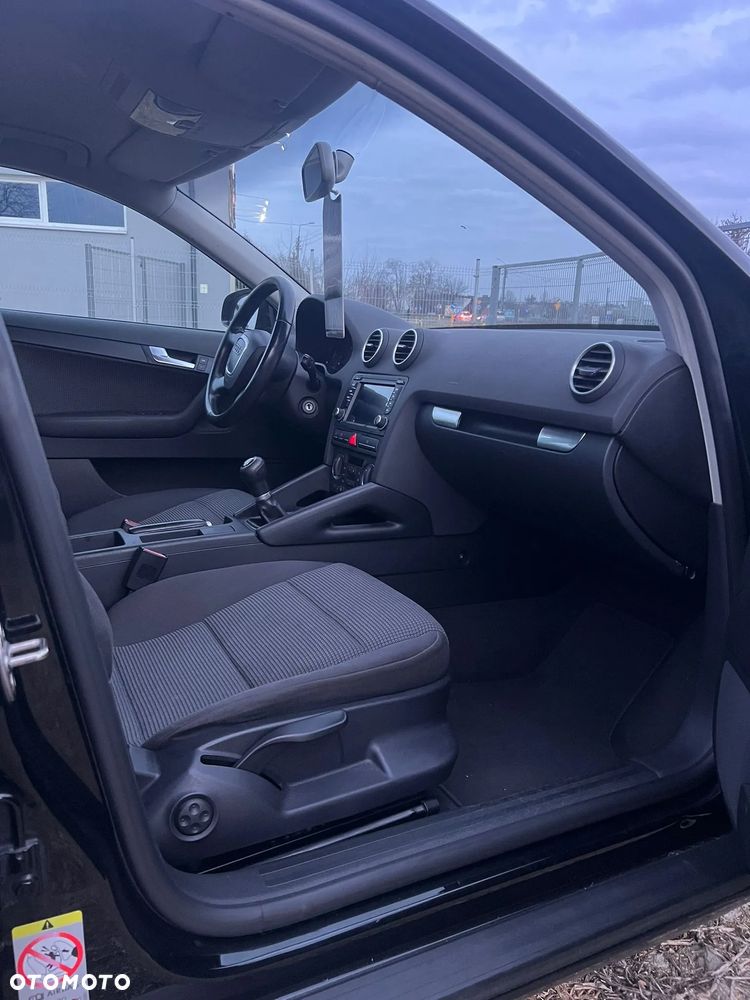 Audi A3 Sportback 2.0 TDI DPF Ambition - 7