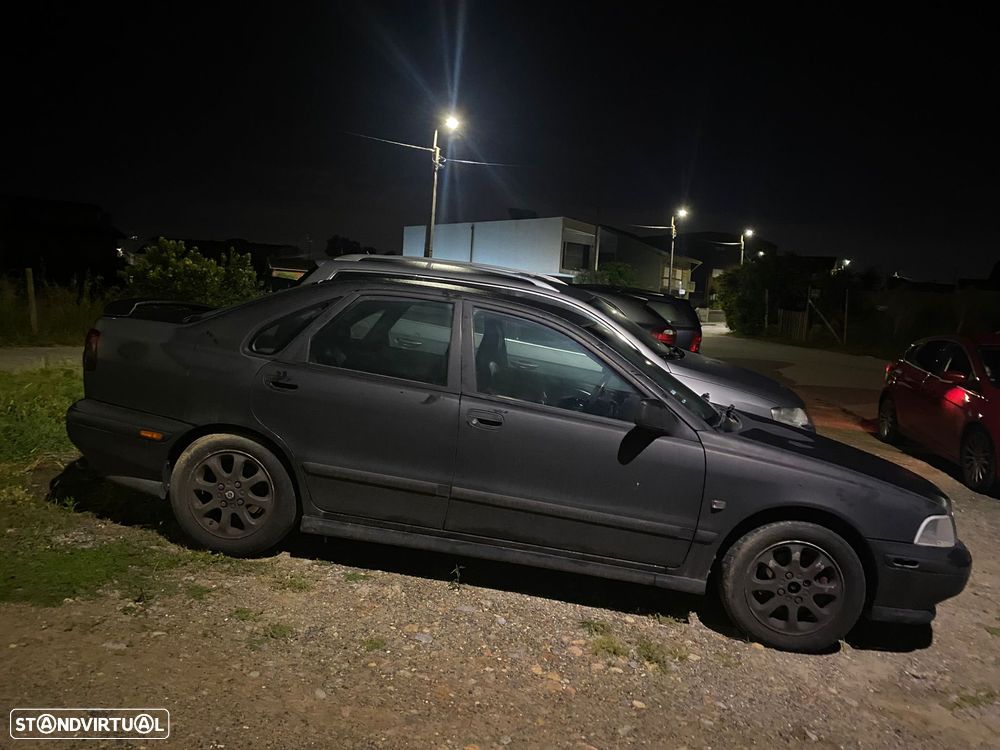 Volvo S40 1.6 - 3