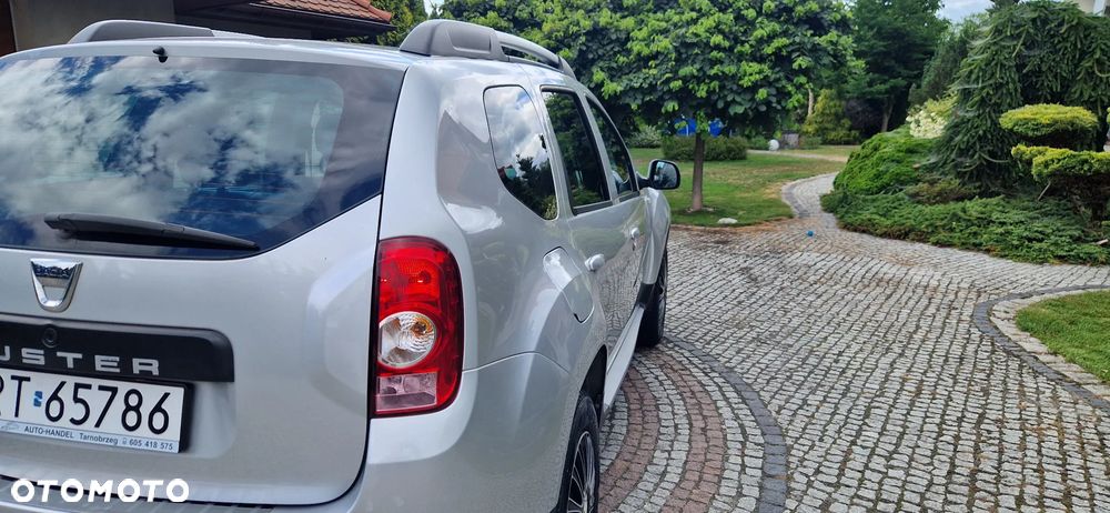 Dacia Duster 1.6 16V 4x2 Prestige - 9