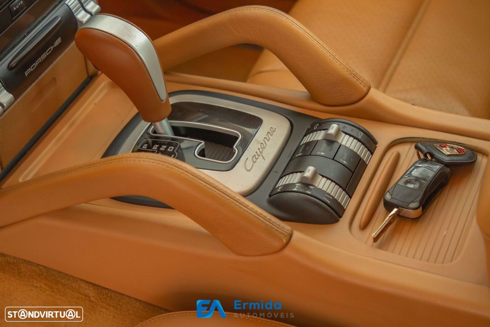 Porsche Cayenne Tiptronic - 27