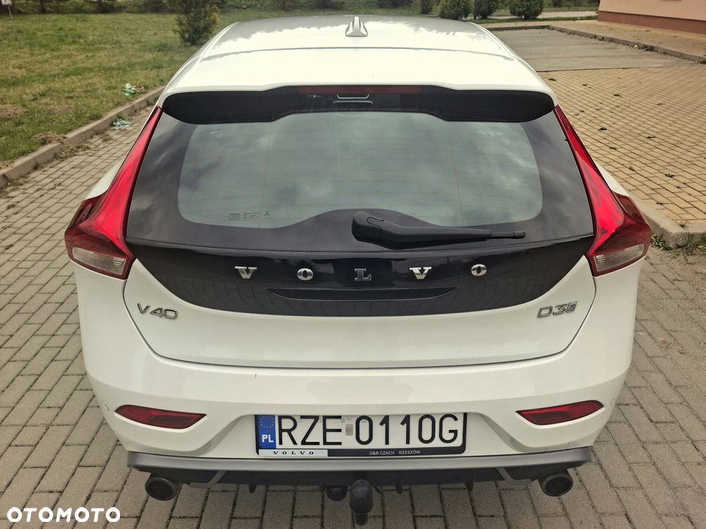 Volvo V40 D3 RDesign - 15