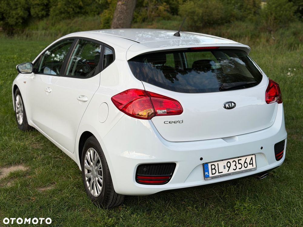 Kia Ceed 1.4 XL - 12