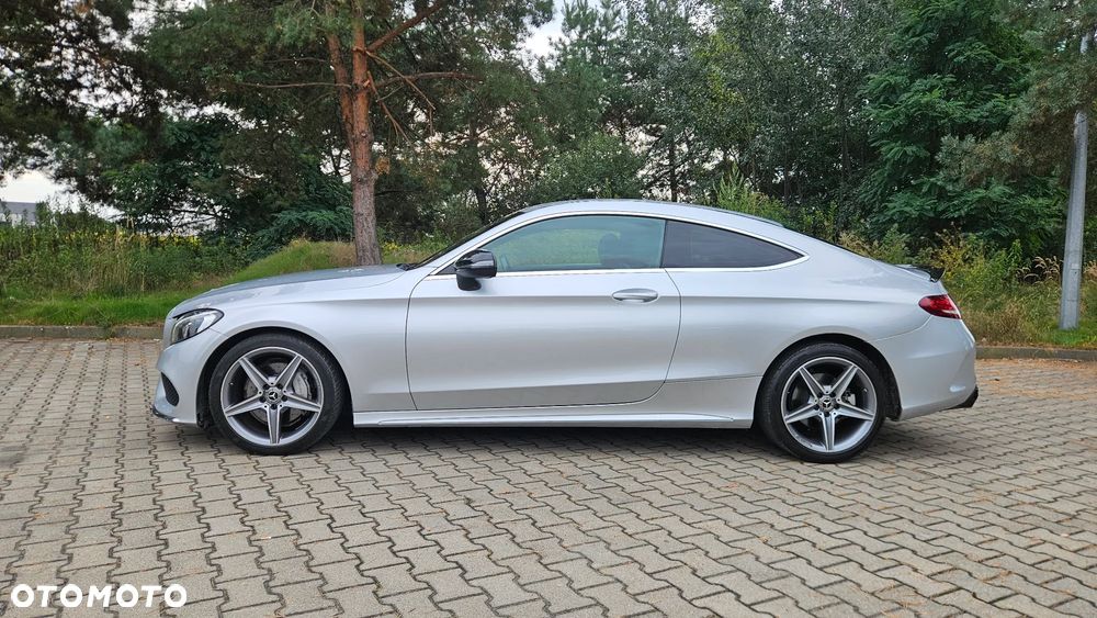 Mercedes-Benz Klasa C 200 9G-TRONIC AMG Line - 2