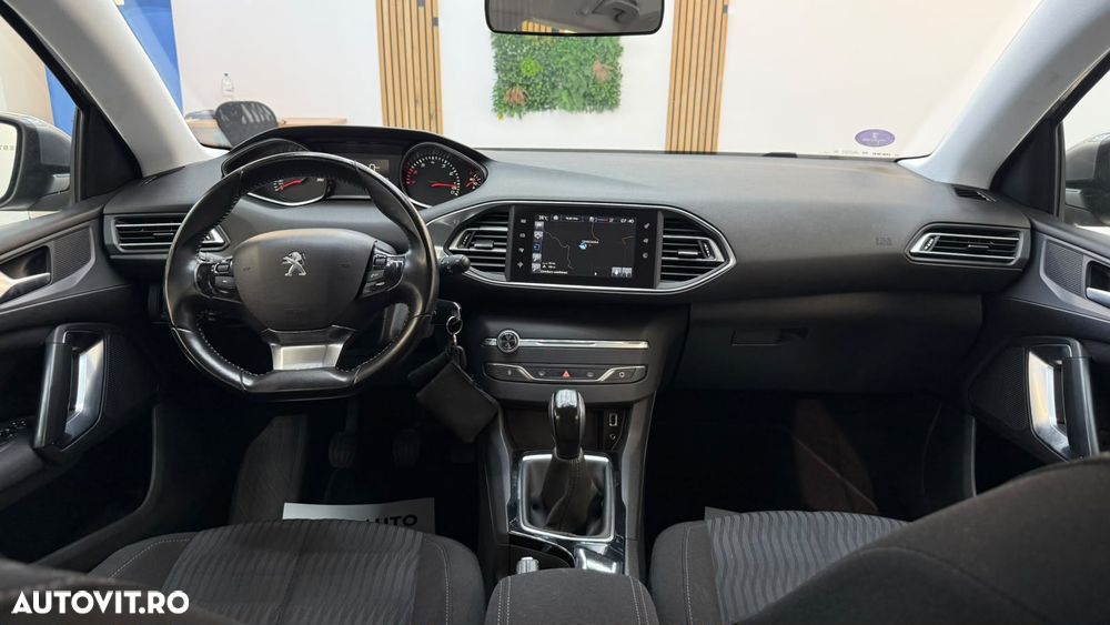 Peugeot 308 PureTech 110 Stop & Start Access - 18