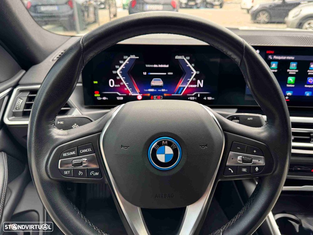 BMW i4 eDrive35 - 12