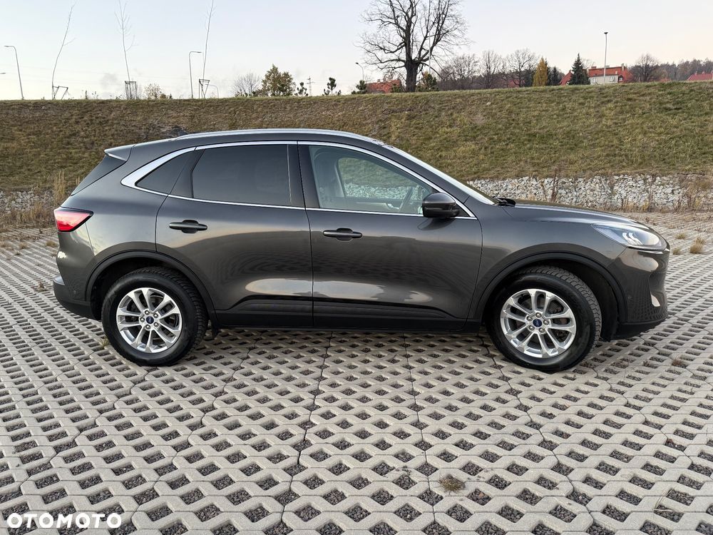 Ford Kuga 2.0 EcoBlue Hybrid TITANIUM - 6