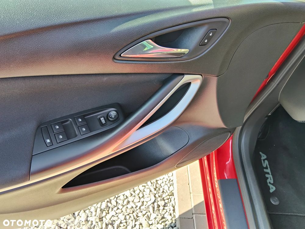 Opel Astra 1.2 Turbo Elegance - 10