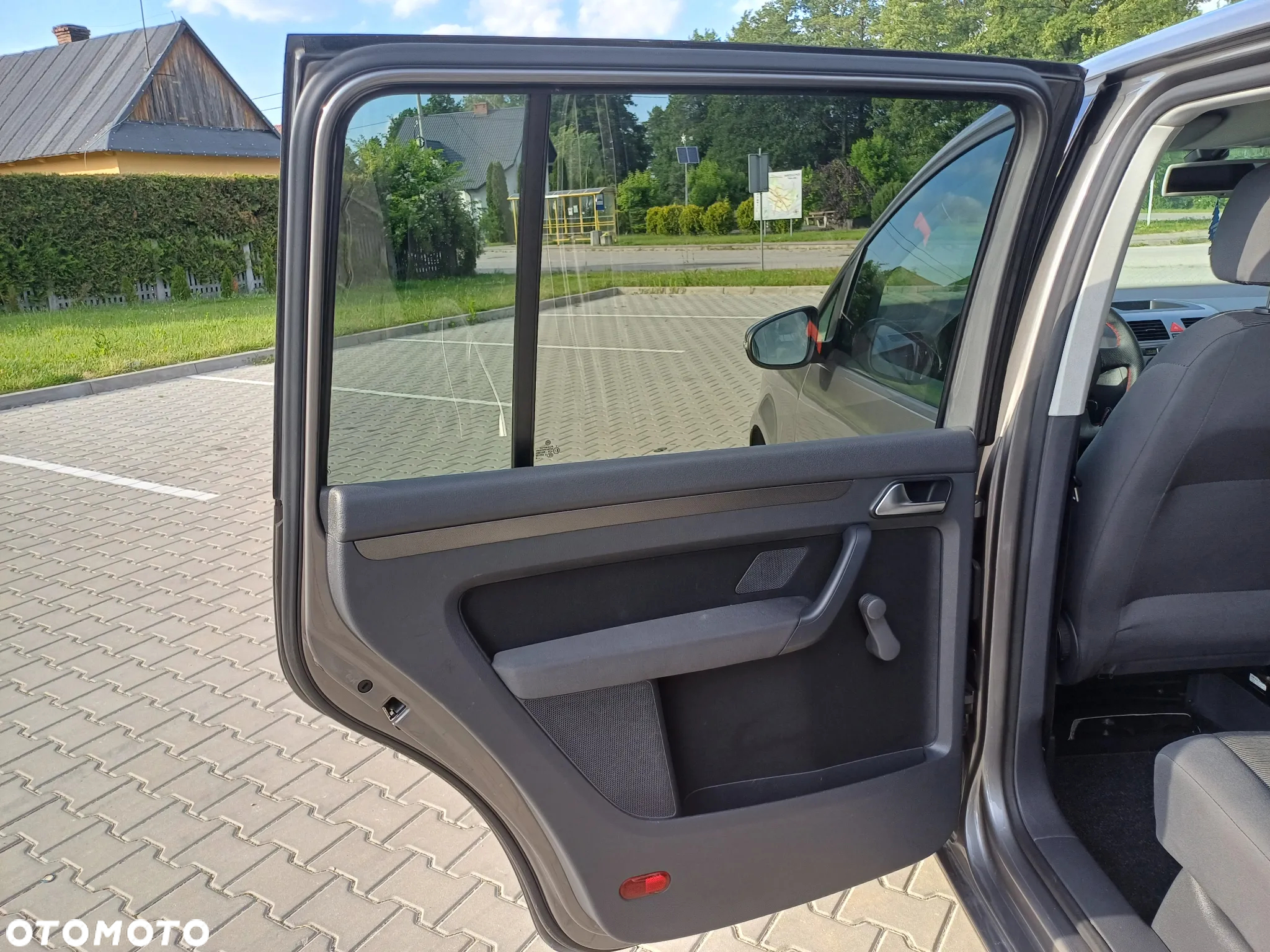 Volkswagen Touran 1.9 TDI DPF Trendline - 28