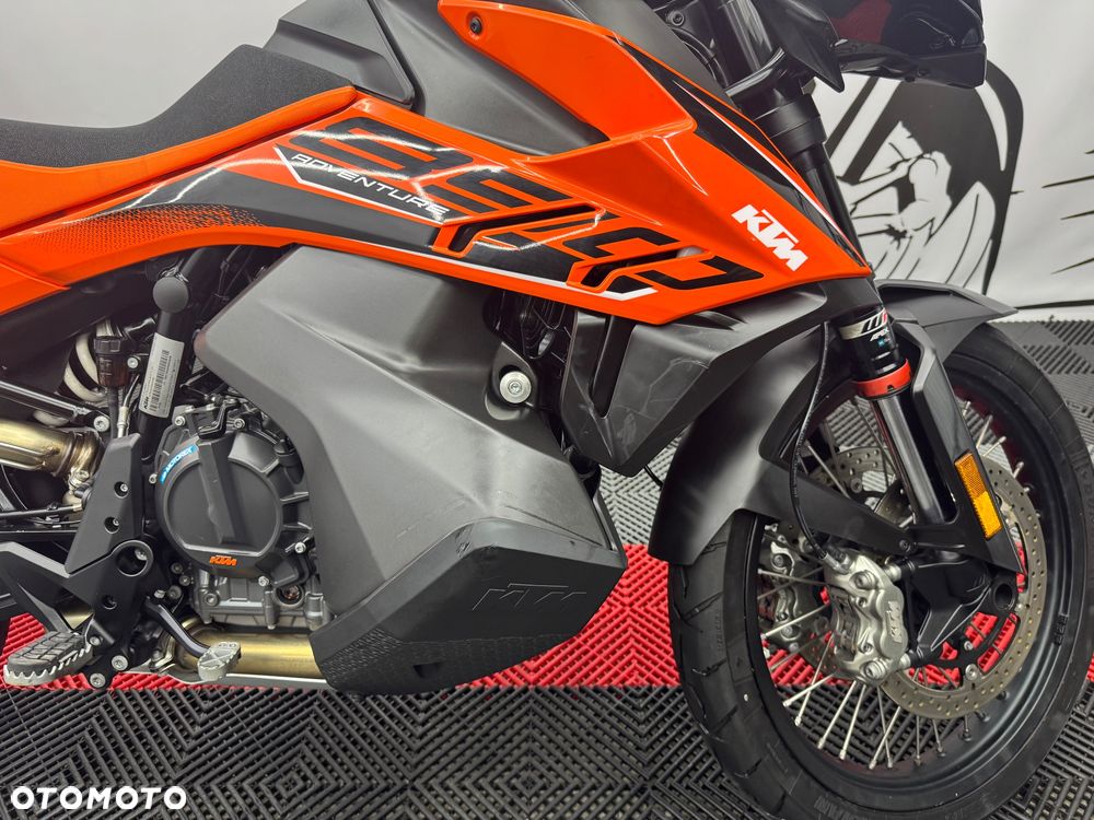 KTM Adventure - 31