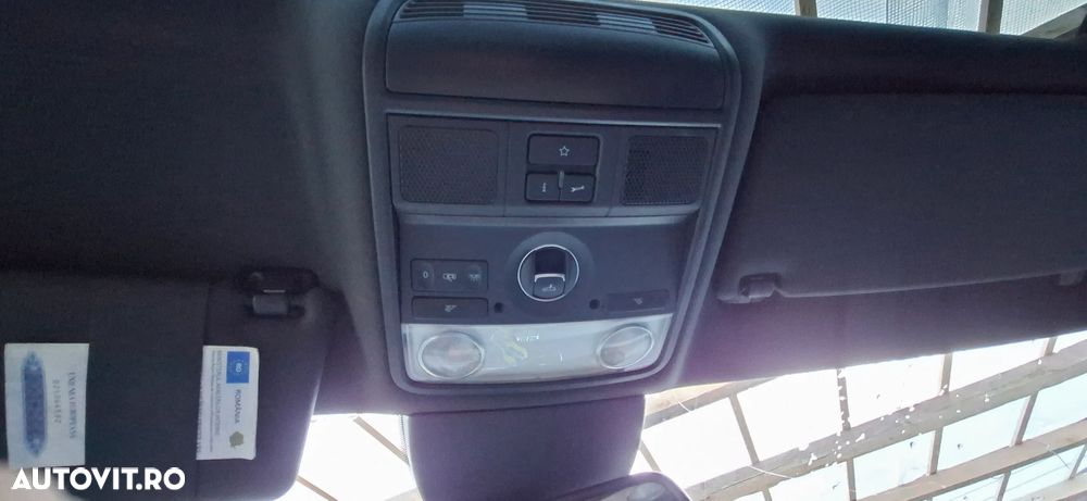 Volkswagen Passat CC - 29