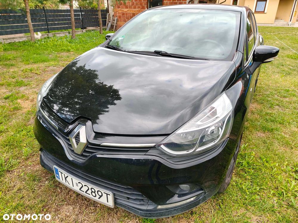 Renault Clio - 1