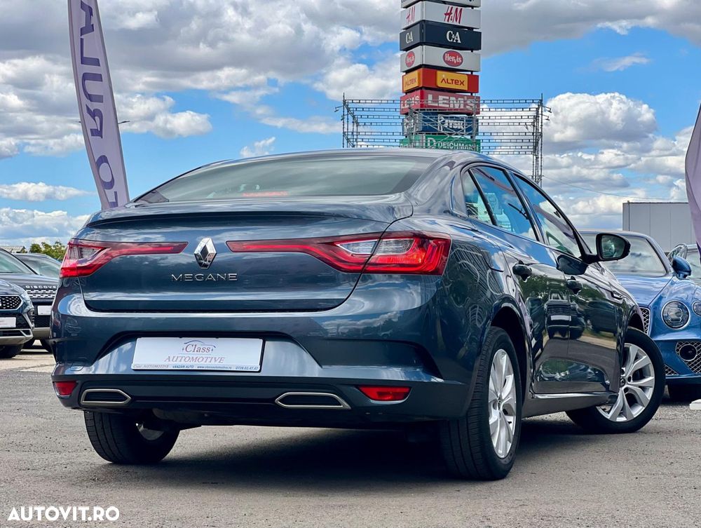 Renault Megane TCe 140 EDC GPF Zen - 7