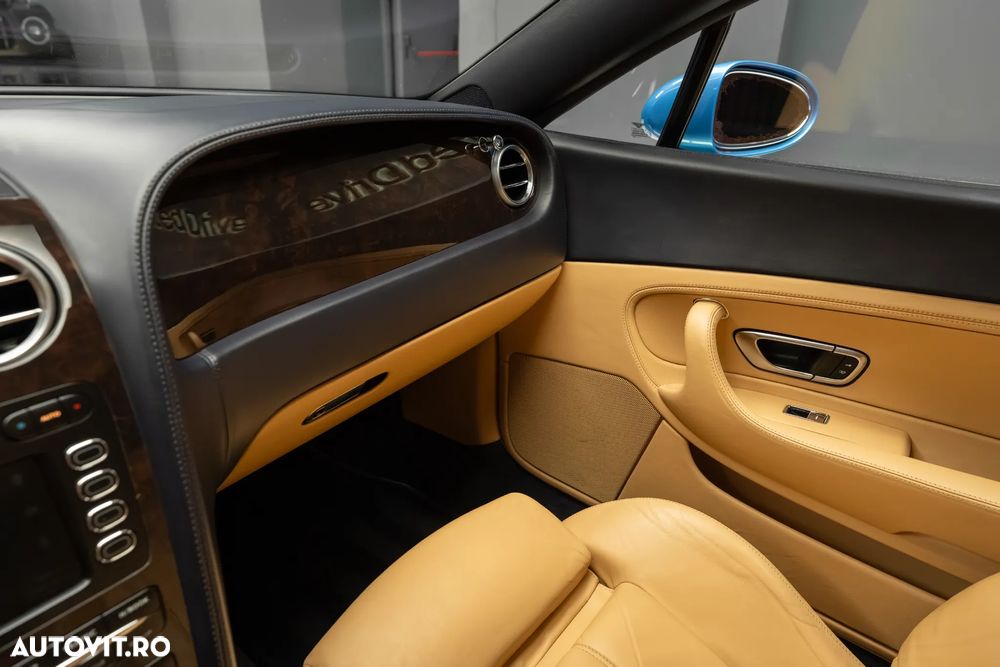 Bentley Continental Standard - 16