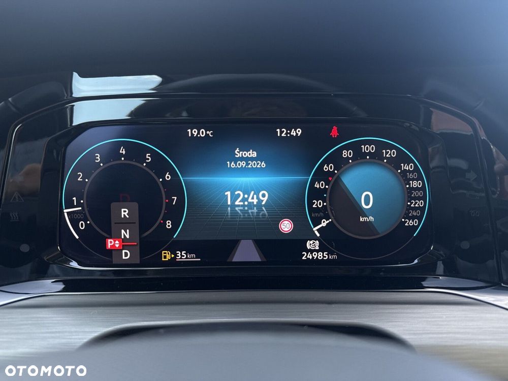 Volkswagen Golf - 19