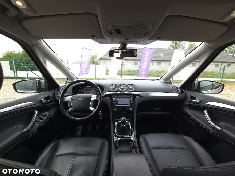 Ford S-Max 1.6 EcoBoost Titanium - 32